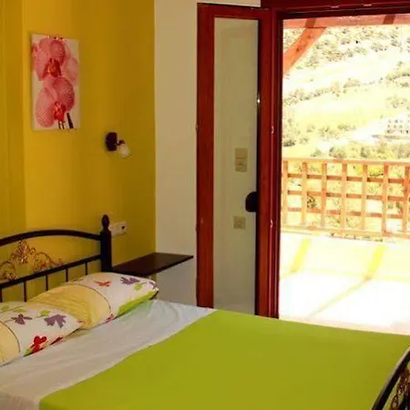 Villa Uphoria Villas *