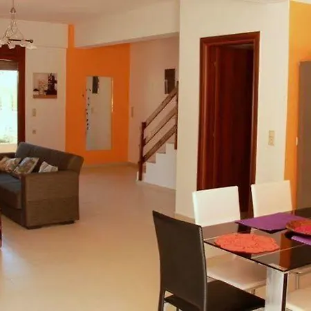 Uphoria Villas *