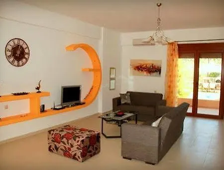Villa Uphoria Villas